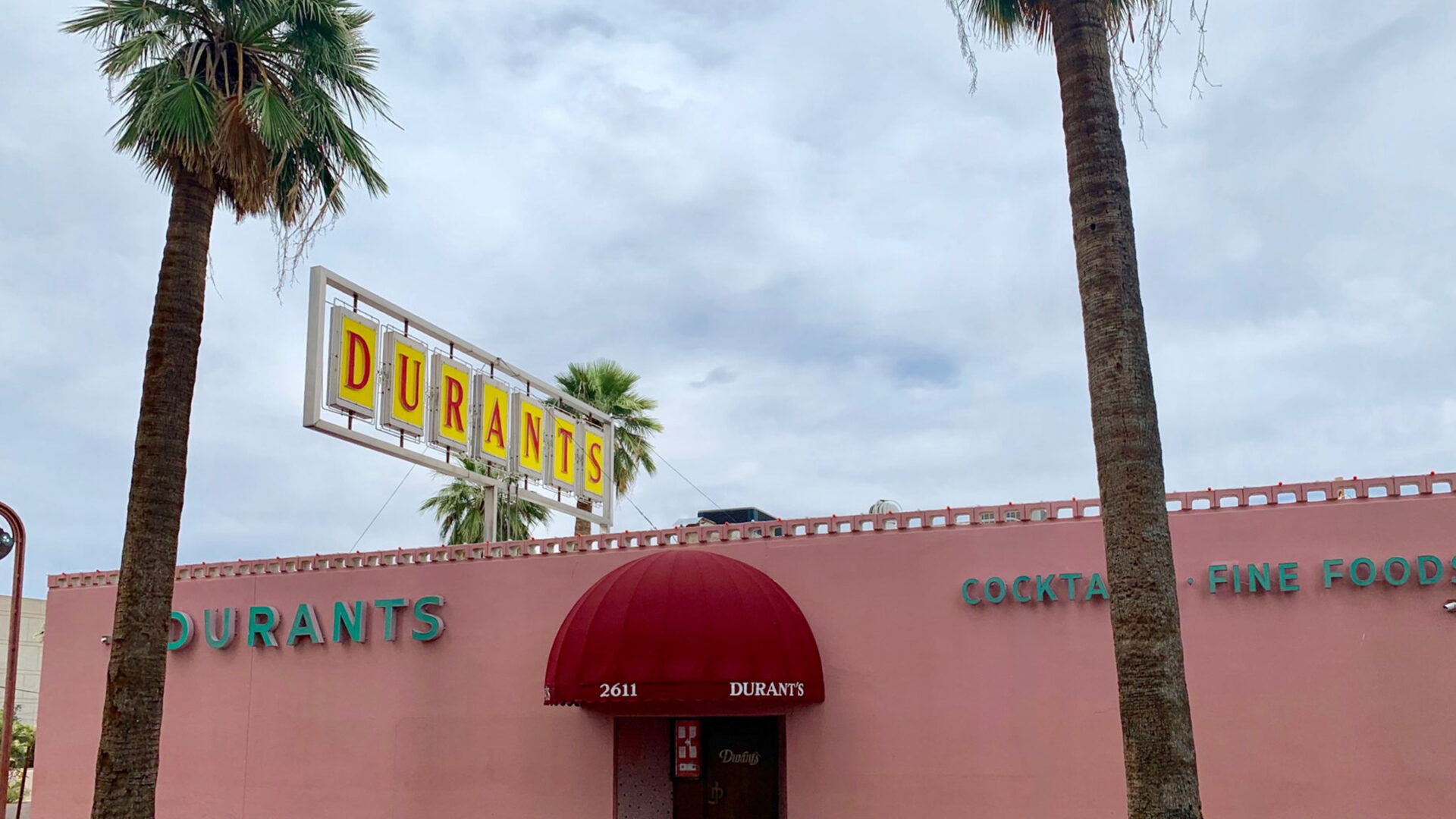 Mid-Century Modern Restaurants, Bars, and Icons Around Phoenix