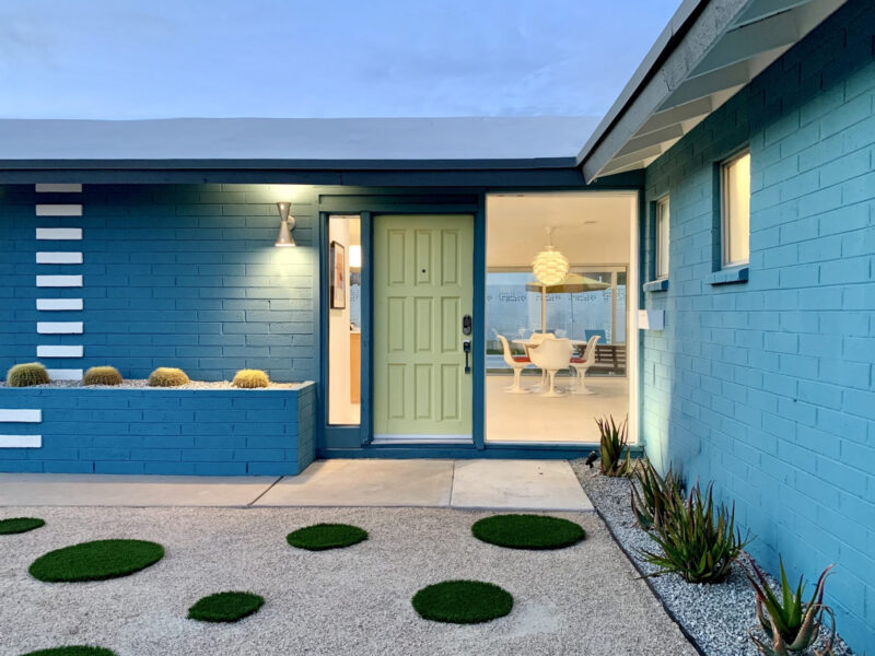 How to Add Mid-Century Modern Style Without Overdoing It